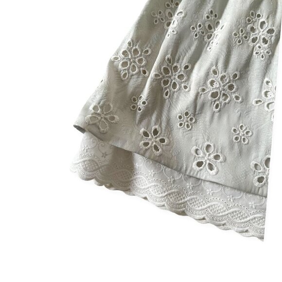 Bill Blass Silver Gray Eyelet Sleeveless Dress, Size 6 - Picture 11 of 16